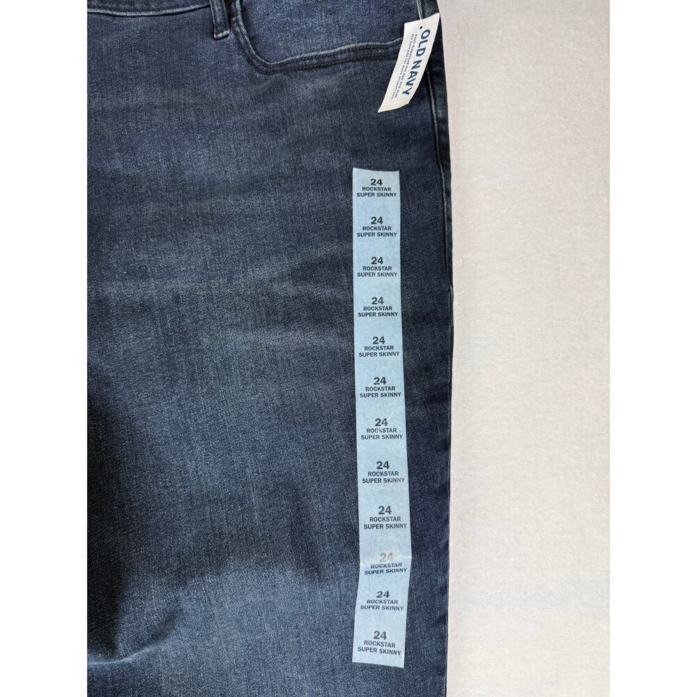Old Navy Women's Plus Size 24 Rockstar Super Skinny Jeans NWT - Picture 2 of 10